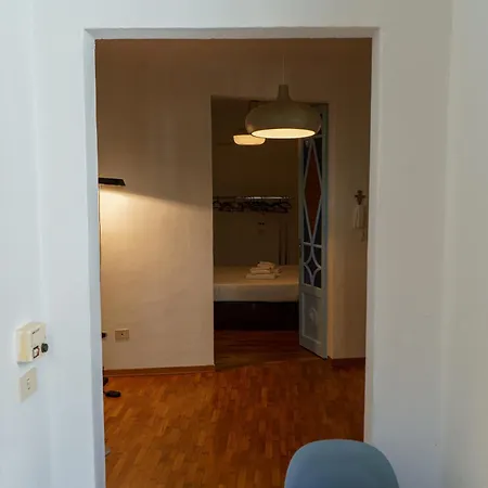 1 Bedroom In The Center アパート
