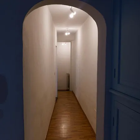 1 Bedroom In The Center アパート *
