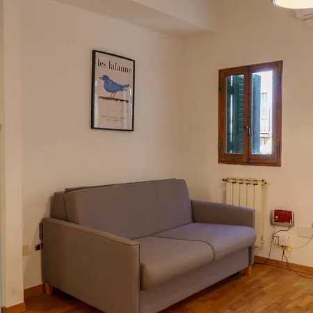 1 Bedroom In The Center