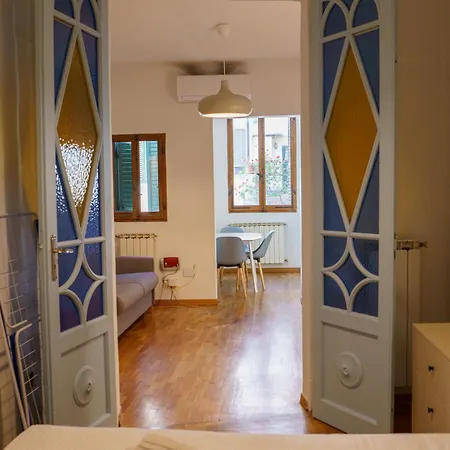 アパート 1 Bedroom In The Center