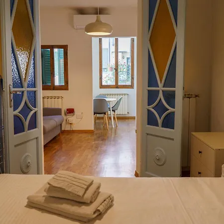 Apartment 1 Bedroom In The Center Florenz